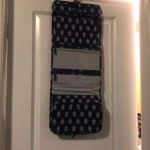 Vera Bradley Hanging Organizer - Blue Seaturtles